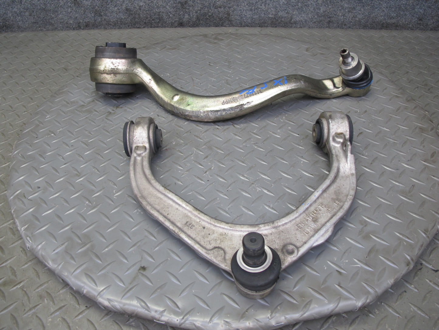 2008-2014 BMW E71 E72 X6 AWD Front Left Suspension Upper & Lower Control Arm Set