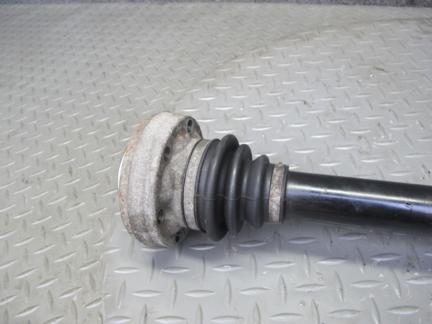 2010-2014 BMW E71 X6M Rear Left or Right Suspension Axle Shaft 7603252