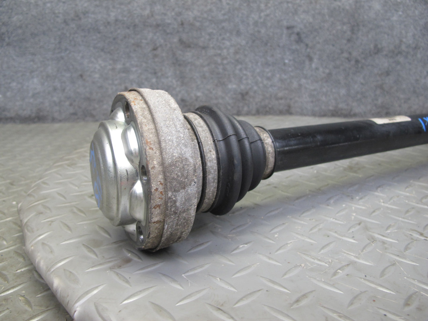 2010-2014 BMW E71 X6M Rear Left or Right Suspension Axle Shaft 7603252