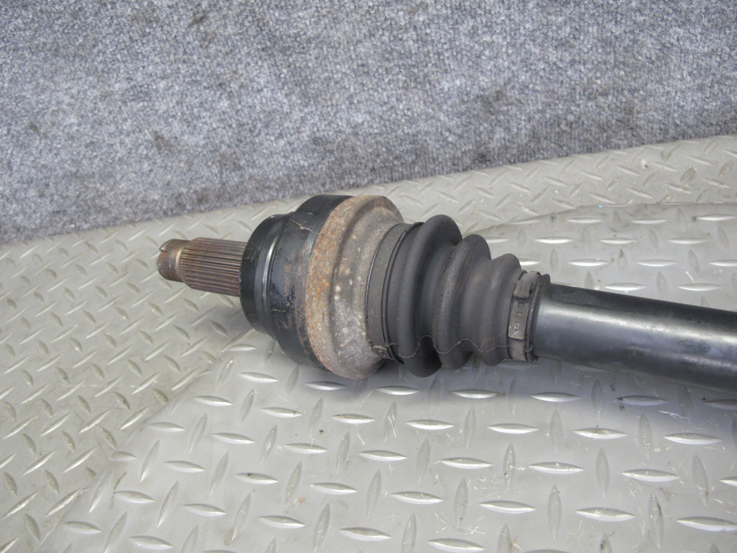 2010-2014 BMW E71 X6M Rear Left or Right Suspension Axle Shaft 7603252