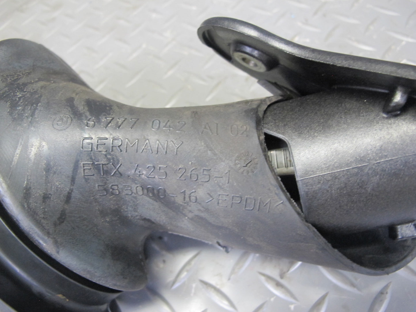 2010-2014 BMW E70 E71 X5M X6M AWD Steering Column U Joint Linkage Shaft