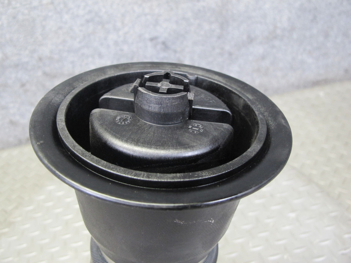 2010-2014 BMW E71 X6M Contitech Rear Left or Right Air Shock Strut Spring