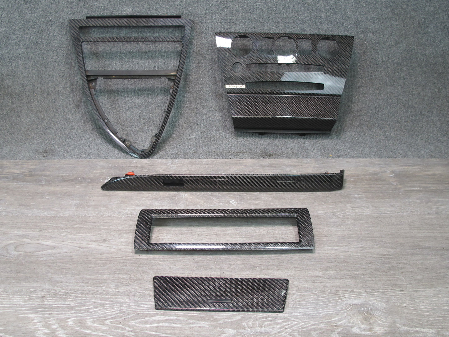 2006-2010 BMW E63 E64 M6 Dash Console Carbon Fiber Bezel Trim Cover Panel Set