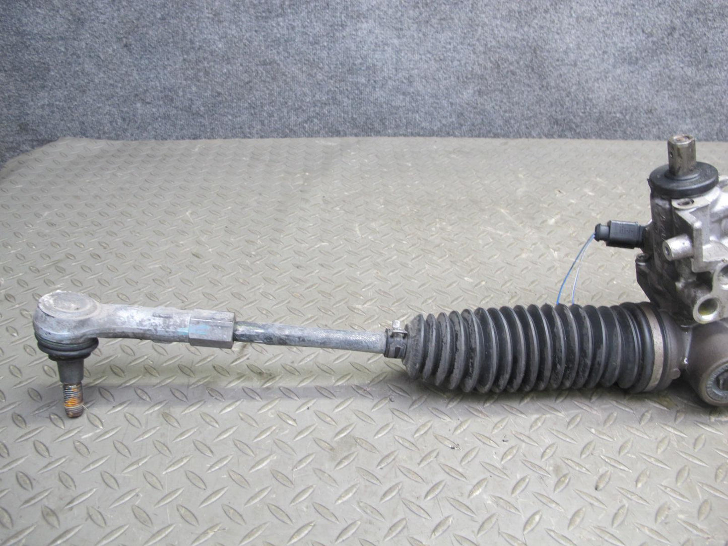 2003-2006 Porsche Cayenne 955 Power Steering Rack & Pinion 7L5422055BK