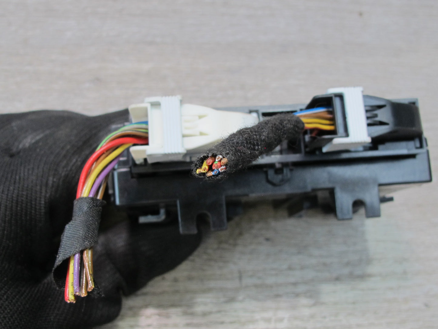 2015-2017 BMW F82 M4 A/C Air Condition Temperature Control Module 6820235