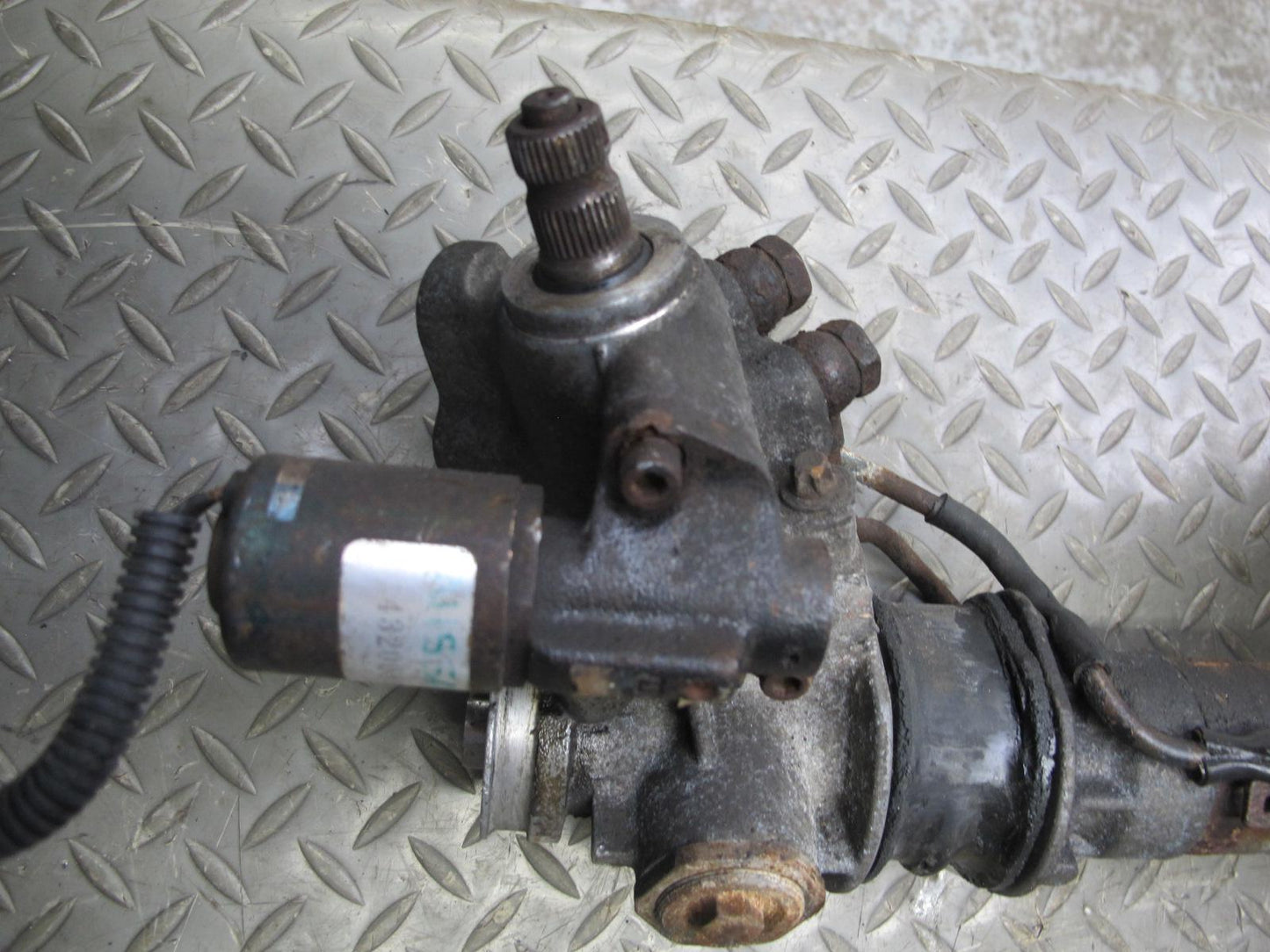 90-96 Nissan Z32 300ZX NON Turbo Power Steering Rack & Pinion OEM