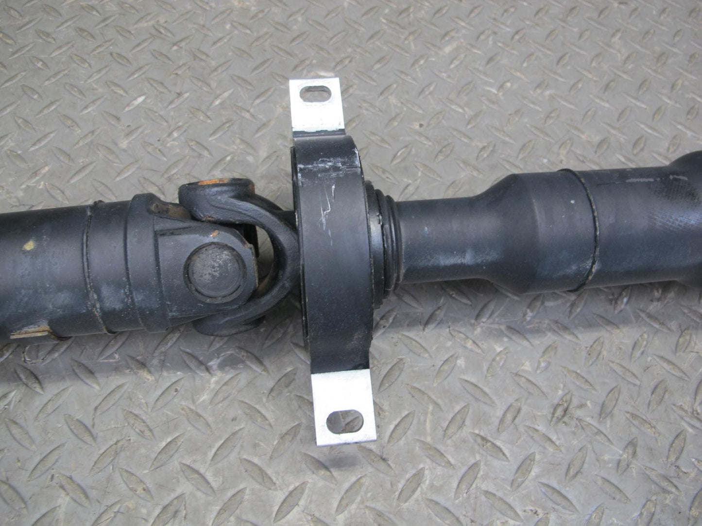 2010-2014 BMW E71 E72 X6 AWD Rear Drive Shaft Driveshaft