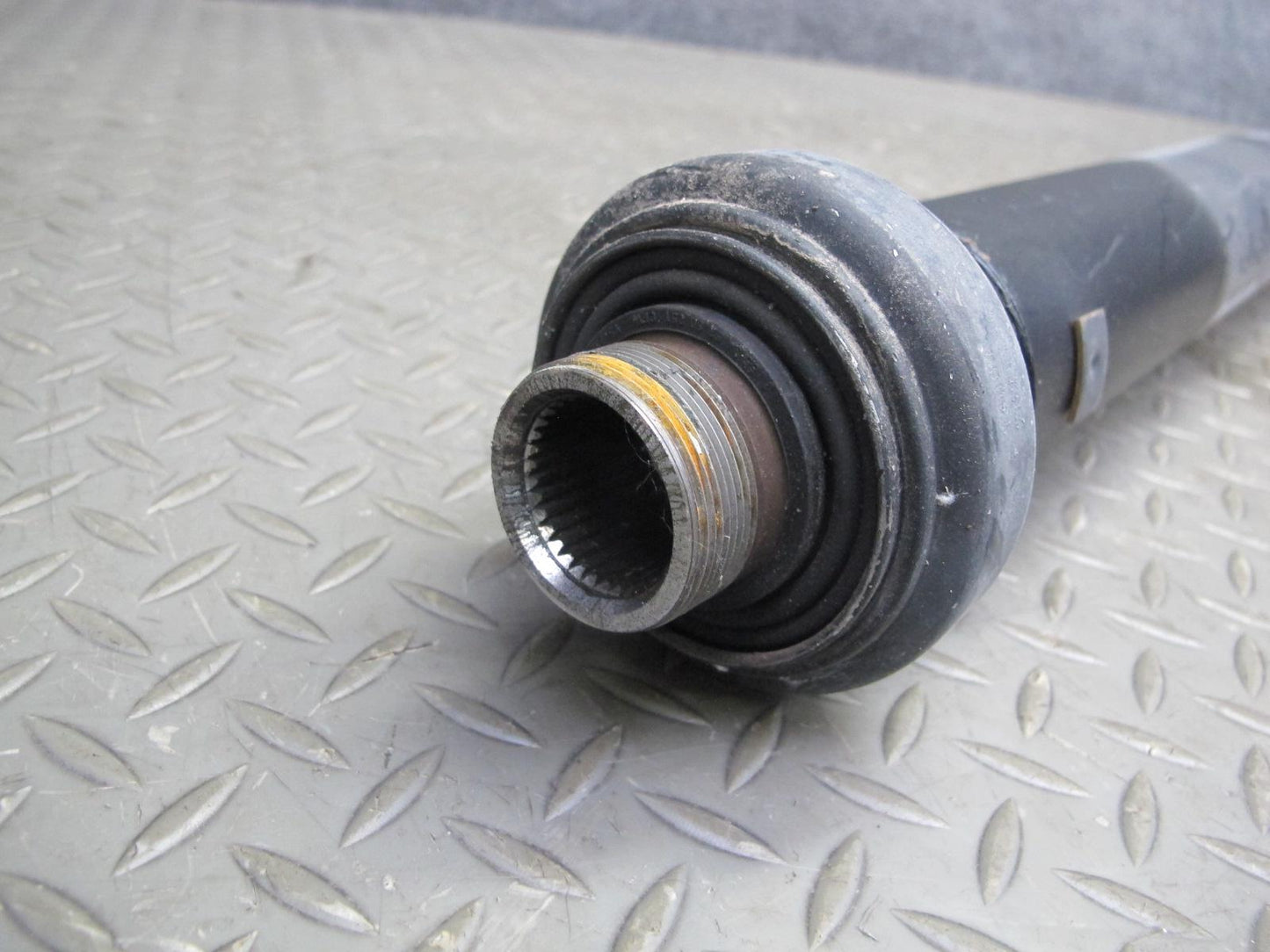 2010-2014 BMW E71 E72 X6 AWD Rear Drive Shaft Driveshaft