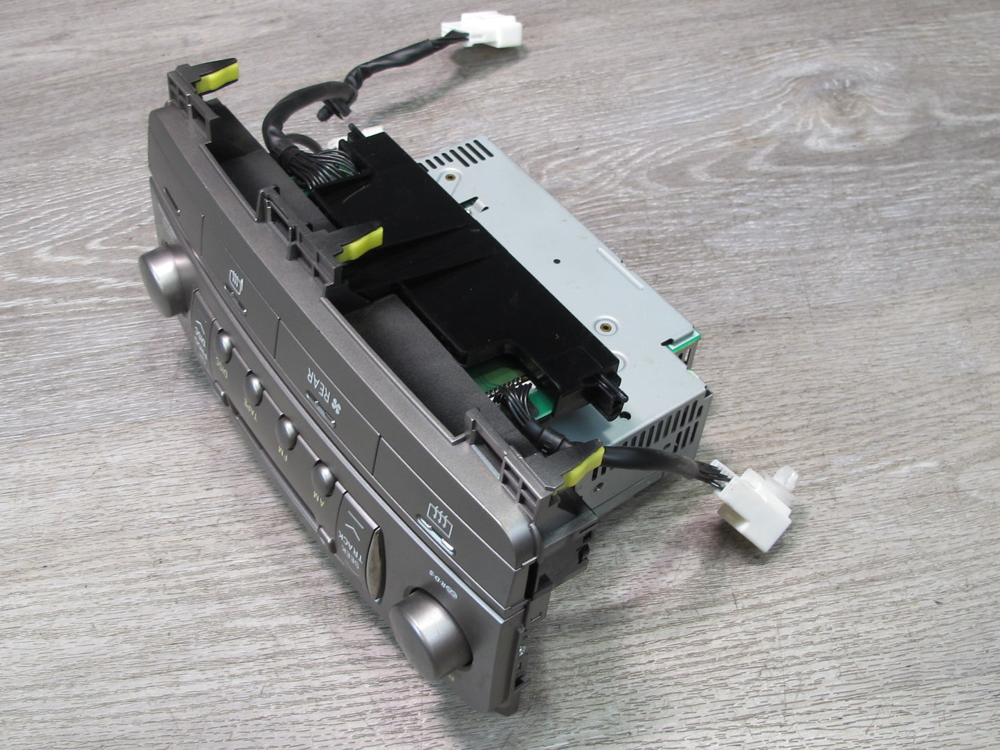 2004 Lexus LX470 Radio Cassette Player Receiver W/ Defrost Mirror Switch Panel