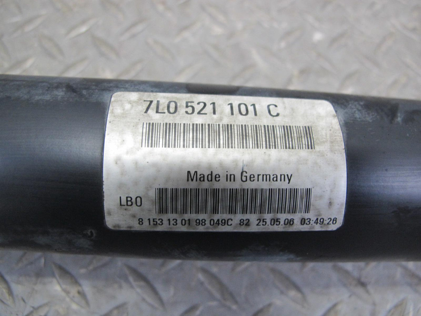 2003-2006 Porsche Cayenne 955 Turbo AWD Front Driveshaft Drive Shaft 7L0521101C