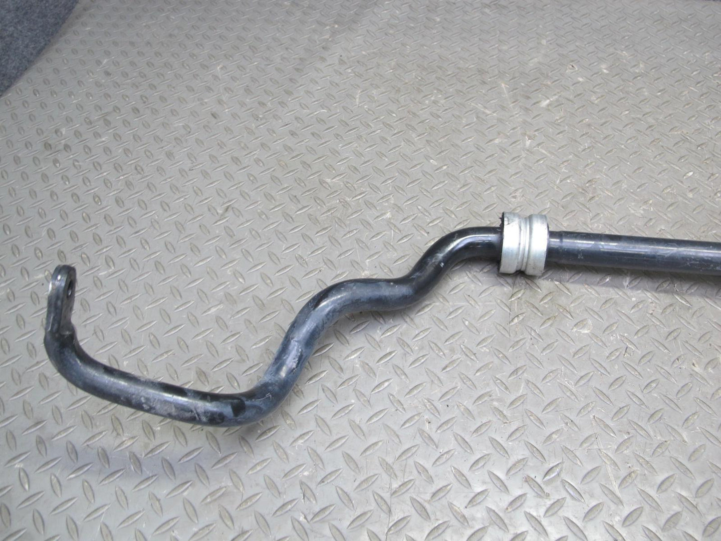 2010-2014 BMW E71 E72 X6 AWD Front Active Suspension Stabilizer Sway Bar 6783037