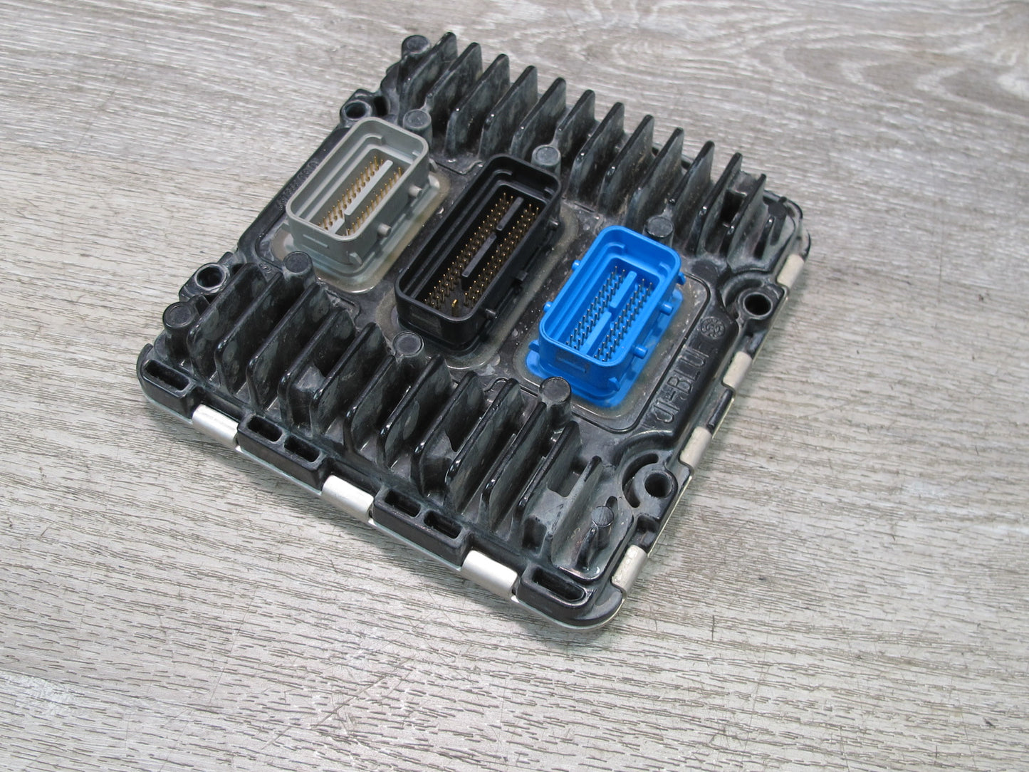 2004-2006 Cadillac XLR ECU ECM Engine Computer Control Module