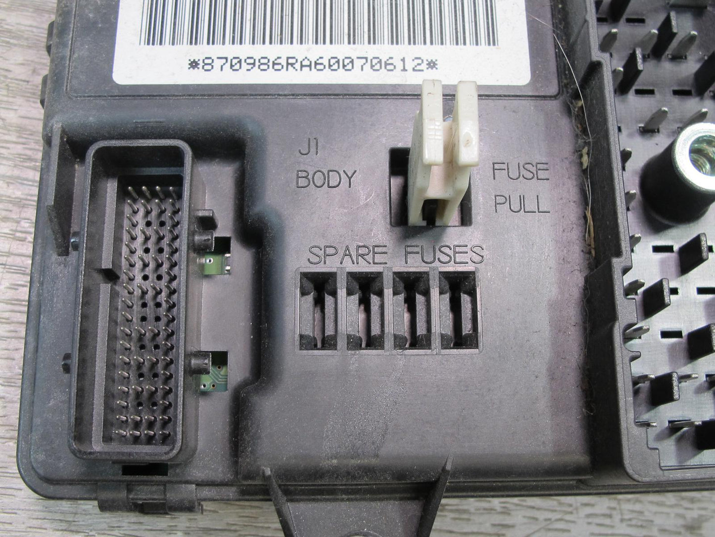 2006 Cadillac XLR BCM BCU Body Cabin Control Module Unit Fuse Box 15850986