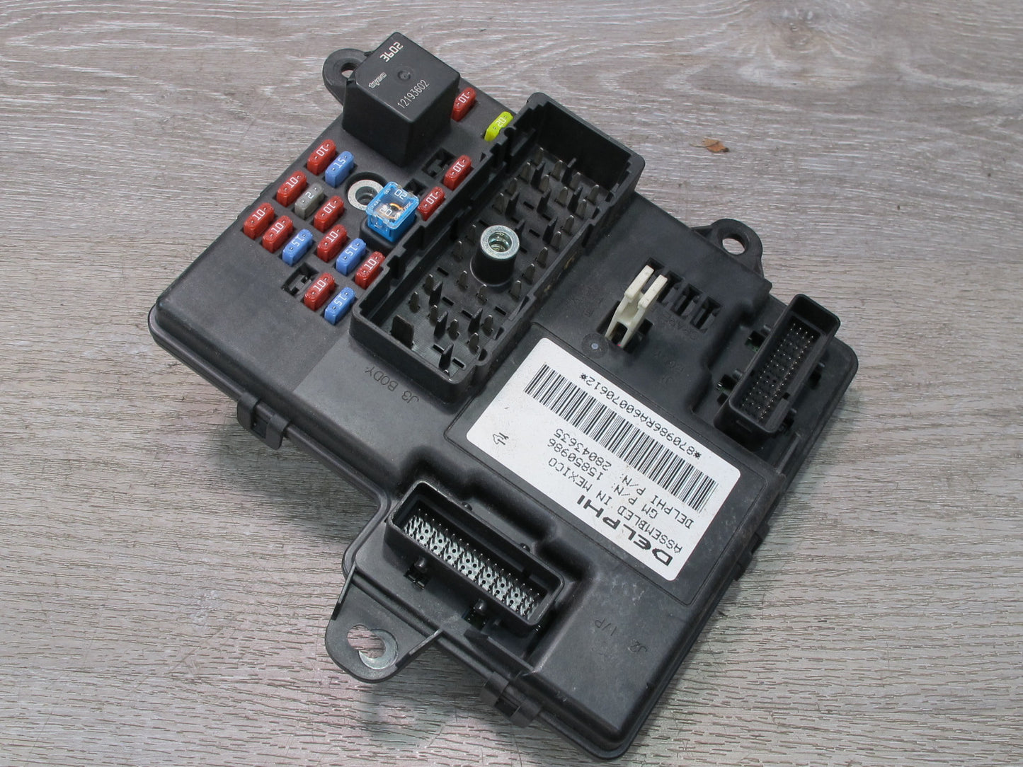 2006 Cadillac XLR BCM BCU Body Cabin Control Module Unit Fuse Box 15850986
