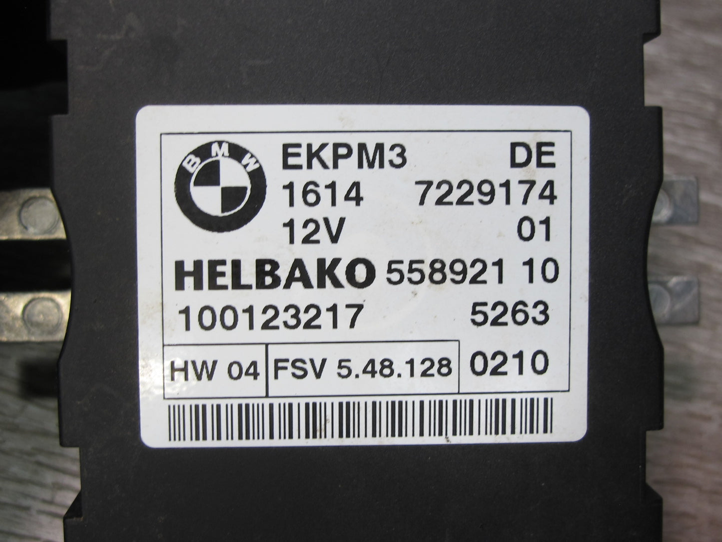 2008-2014 BMW E71 E72 X6 Fuel Pump Control Module 7229174