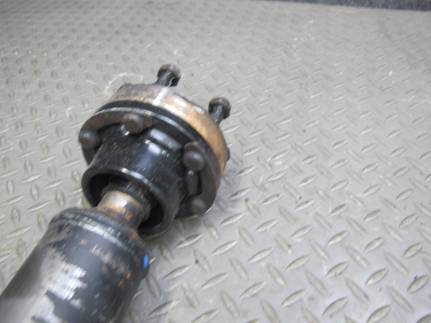 94-95 BMW E34 540i A/T Rear Drive Shaft Driveshaft OEM