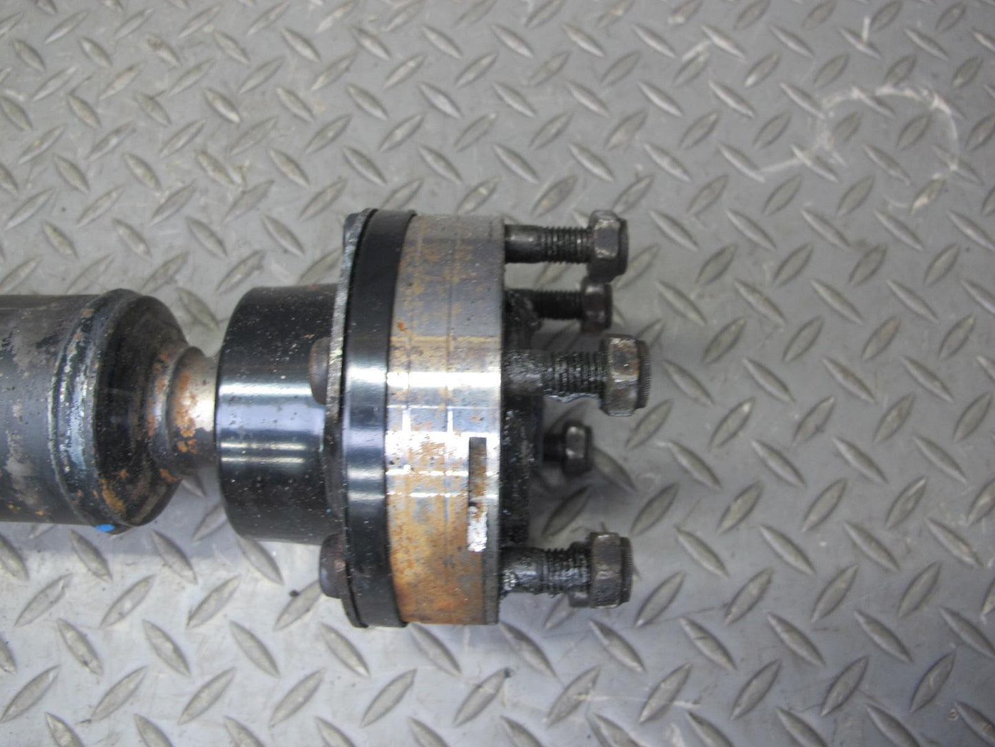 94-95 BMW E34 540i A/T Rear Drive Shaft Driveshaft OEM