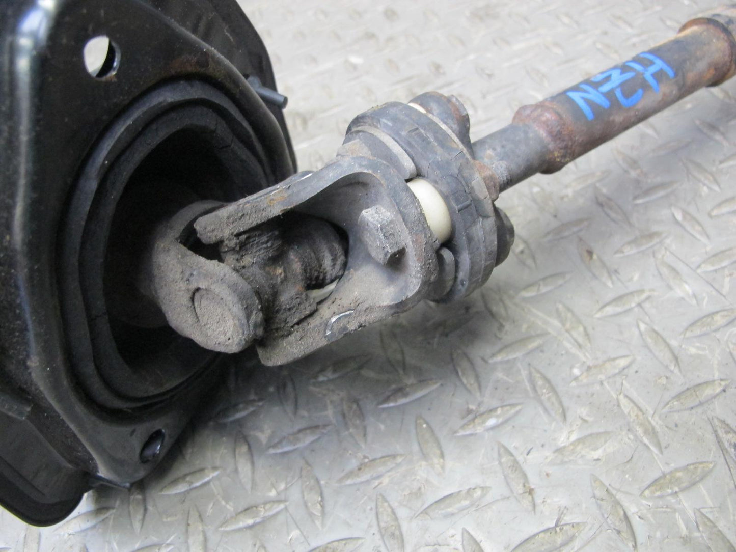 93-96 Nissan 300ZX Z32 Convertible NON Turbo Steering Column Shaft Assembly OEM