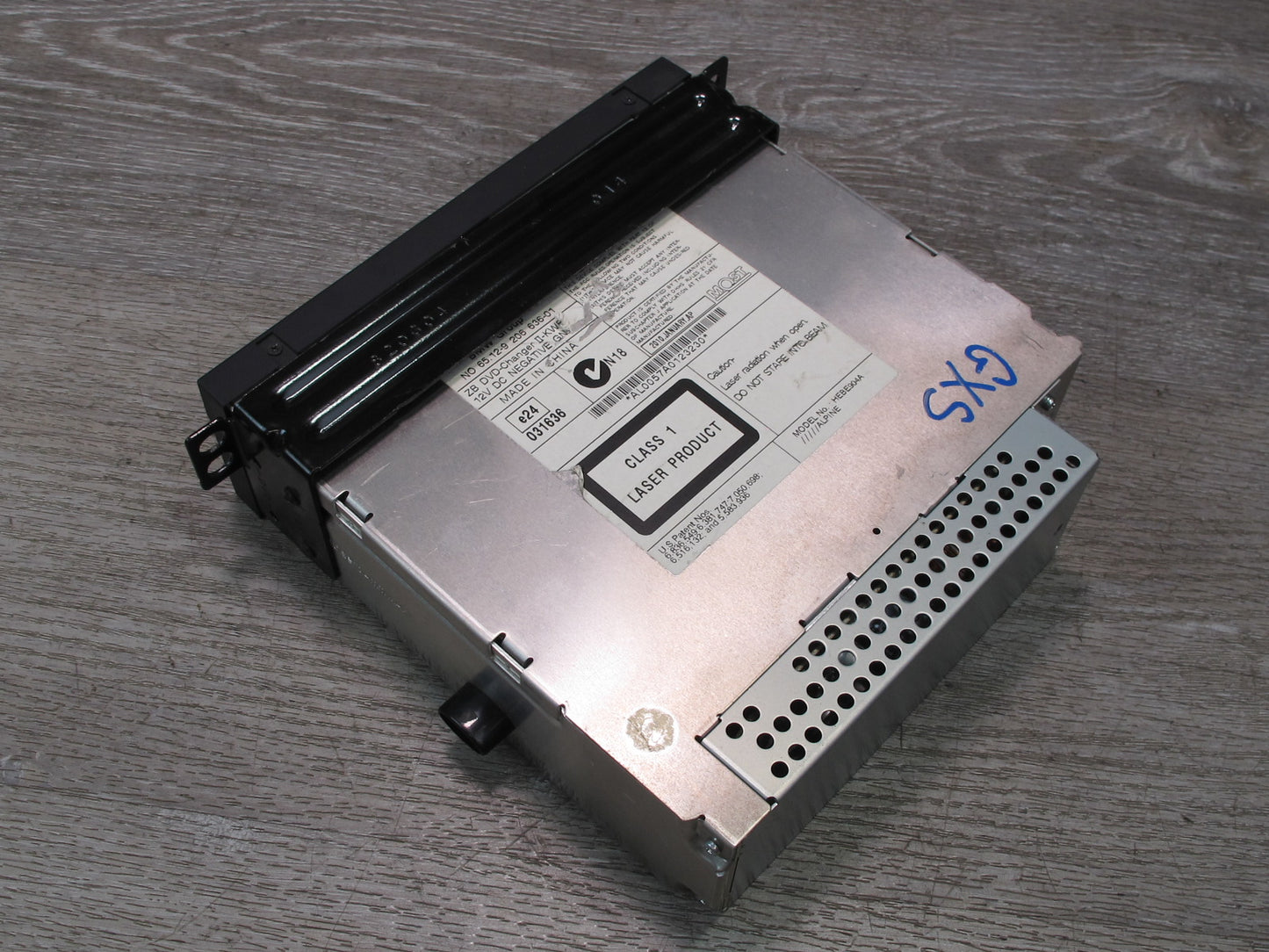 2010-2014 BMW E71 E72 X6 DVD Audio Video 6 Disc Changer Player 9206636