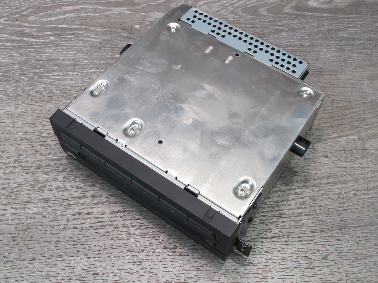 2010-2014 BMW E71 E72 X6 DVD Audio Video 6 Disc Changer Player 9206636