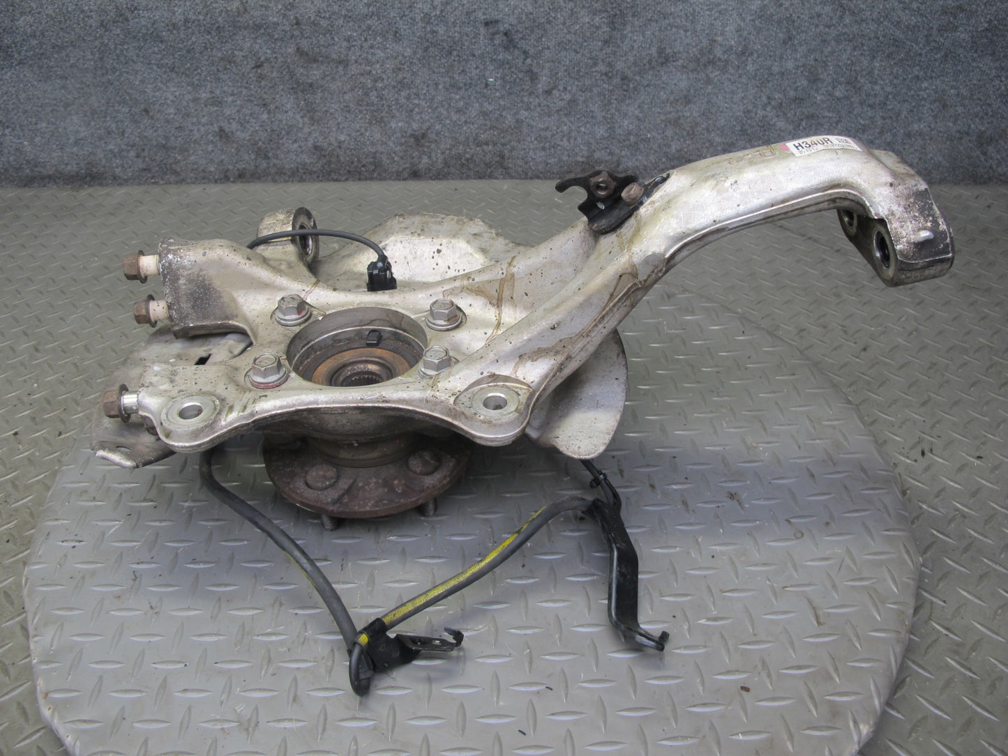 08-17 Lexus LS460 LS600hL AWD Front Right Spindle Knuckle Wheel Hub Bearing OEM