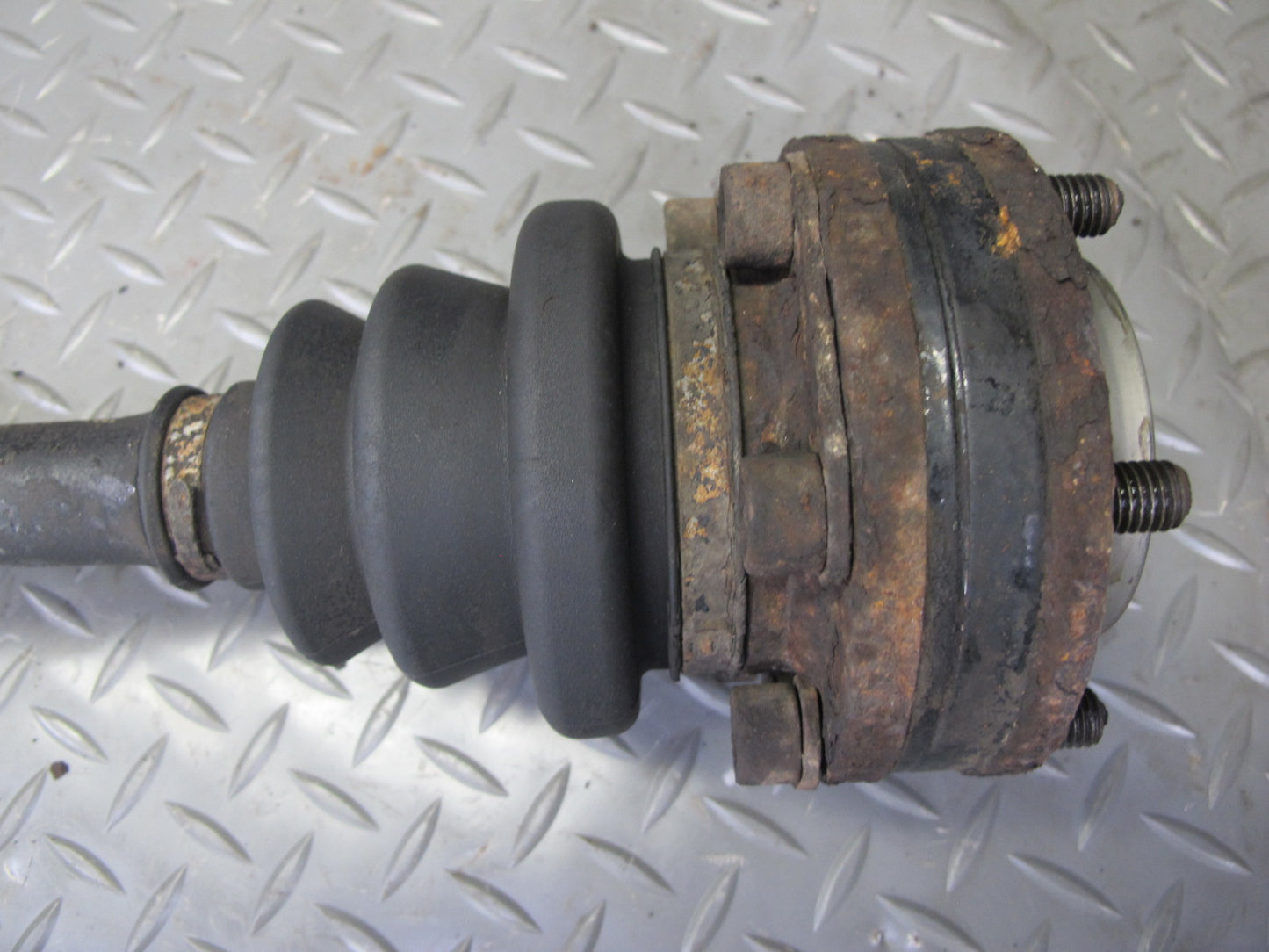 94-95 BMW E34 540i A/T Rear Right Axle Shaft OEM