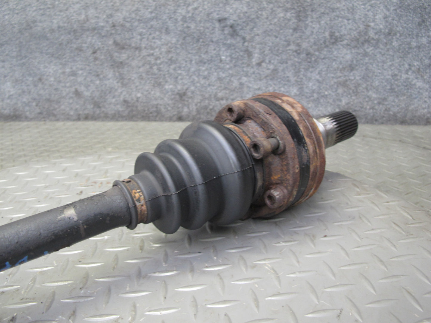 94-95 BMW E34 540i A/T Rear Right Axle Shaft OEM