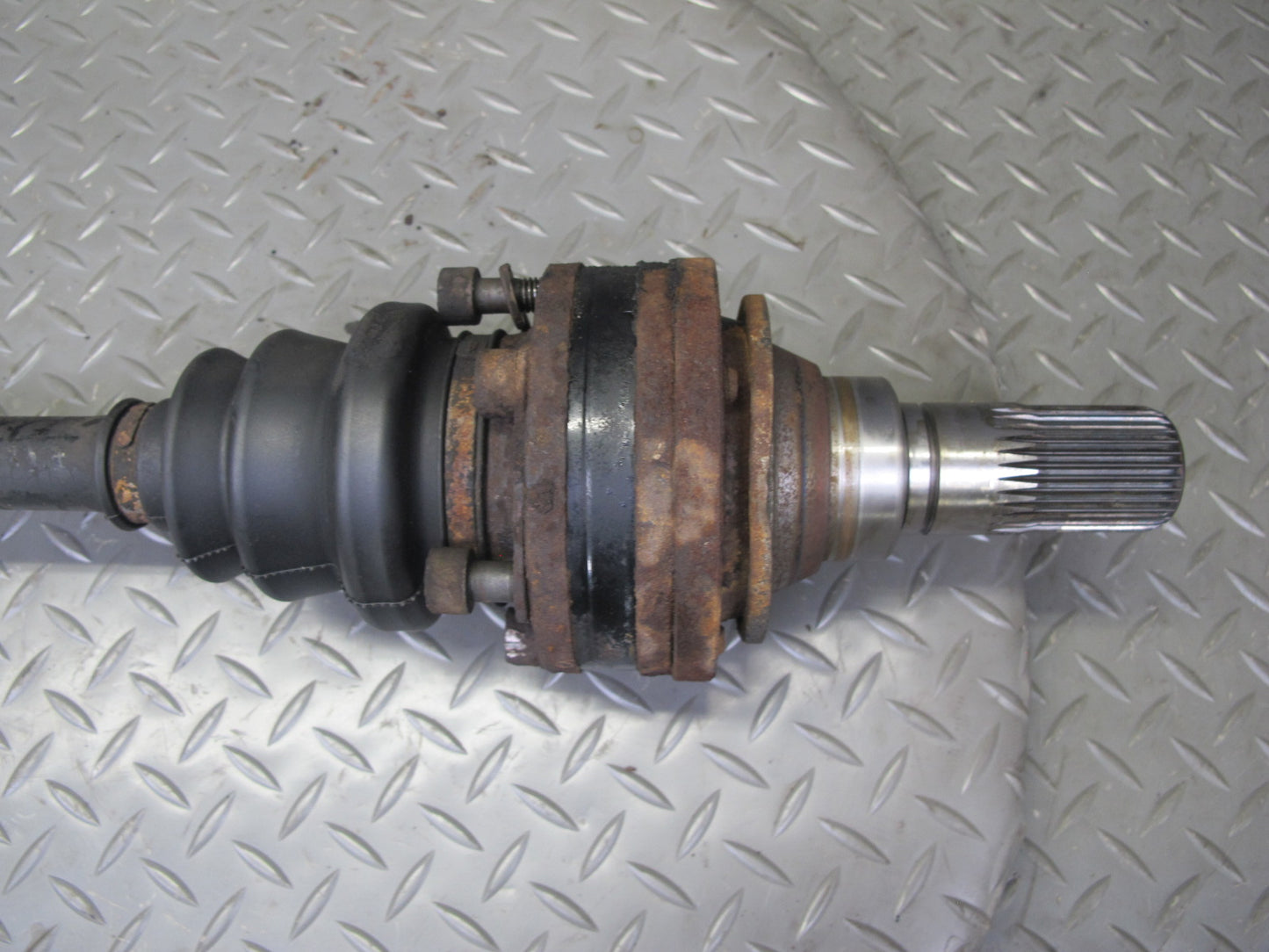 94-95 BMW E34 540i A/T Rear Right Axle Shaft OEM
