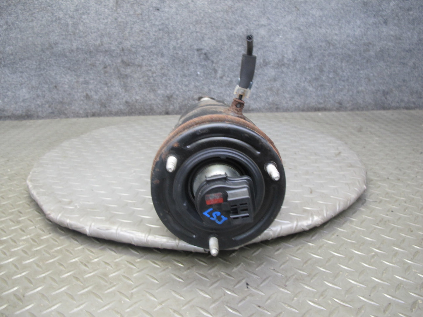 08-09 Lexus UVF46 LS600hL AWD Rear Right Air Suspension Shock Strut Absorber OEM