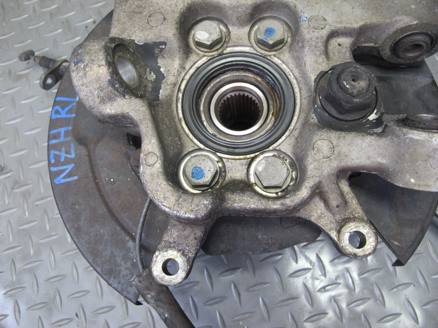 91-96 Nissan Z32 300ZX NON Turbo Rear Left Spindle Knuckle Wheel Hub Bearing OEM