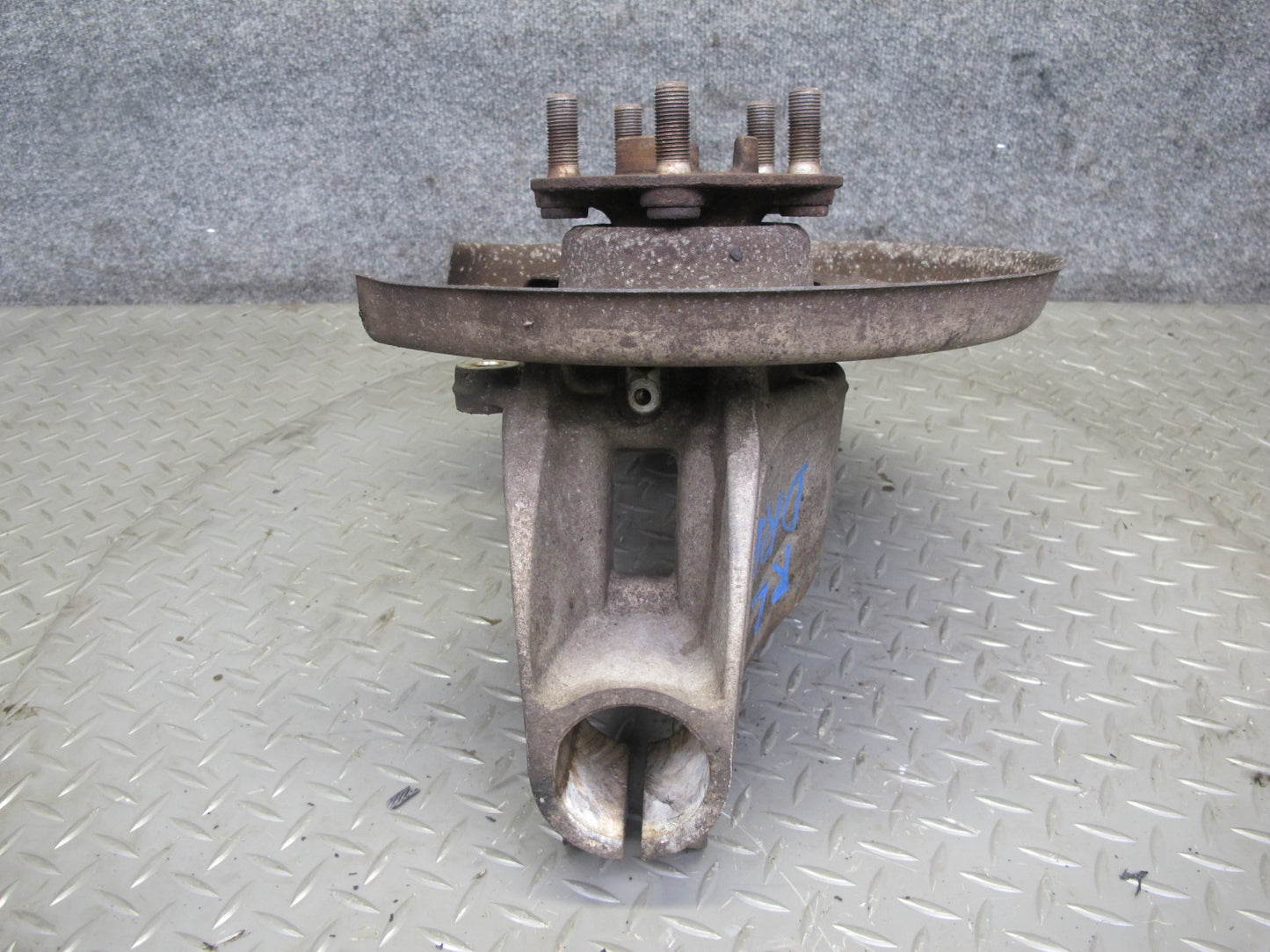 2012-2015 Range Rover Evoque L538 AWD Rear Left Spindle Knuckle Wheel Hub