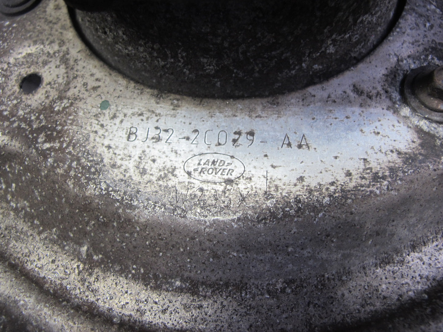 2012-2015 Range Rover Evoque L538 AWD Rear Left Spindle Knuckle Wheel Hub