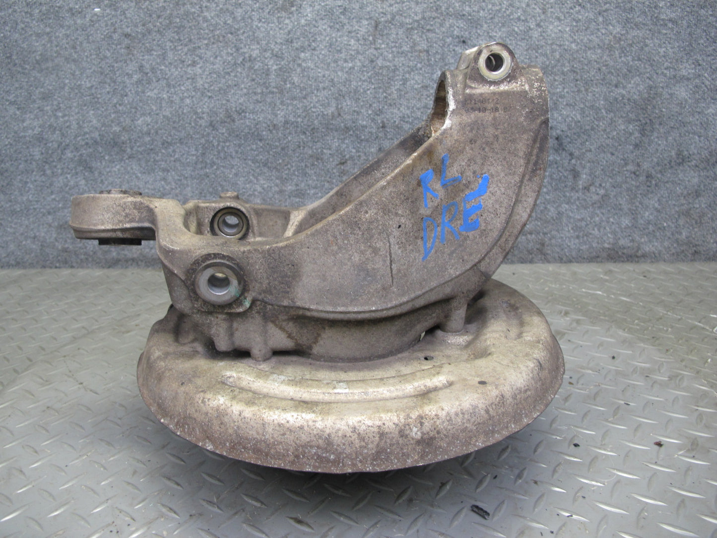 2012-2015 Range Rover Evoque L538 AWD Rear Left Spindle Knuckle Wheel Hub
