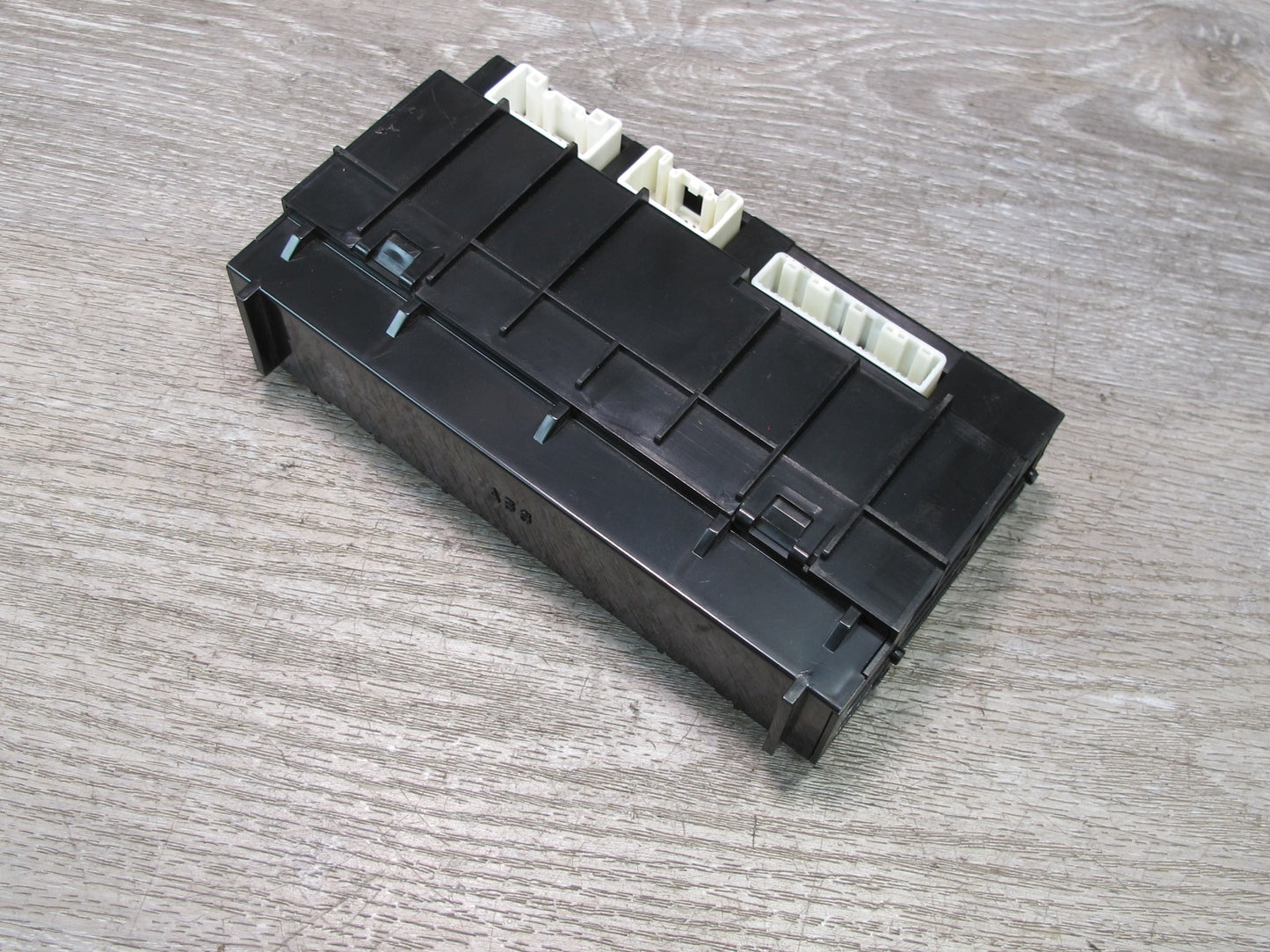 2003-2007 Lexus UZJ100L LX470 A/C Air Conditioner Amplifier Hvac Control Module