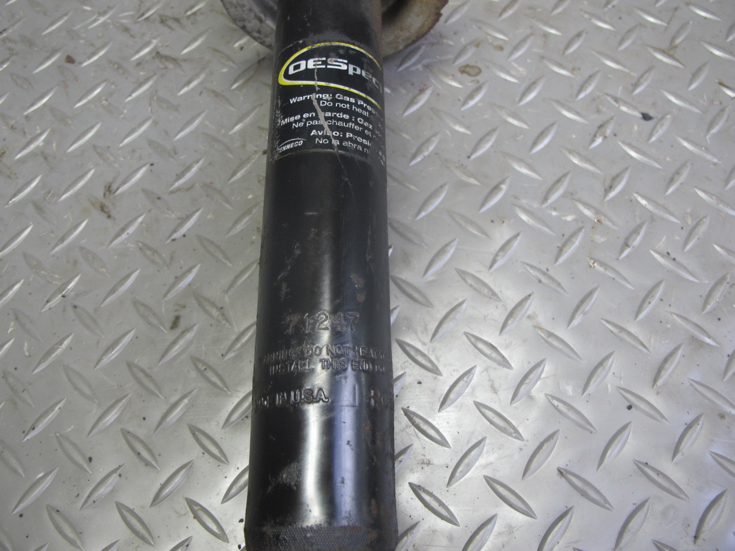 93-96 Nissan Z32 300ZX Conv NA Set of 2 Rear Strut Shock Absorber Monroe 71247