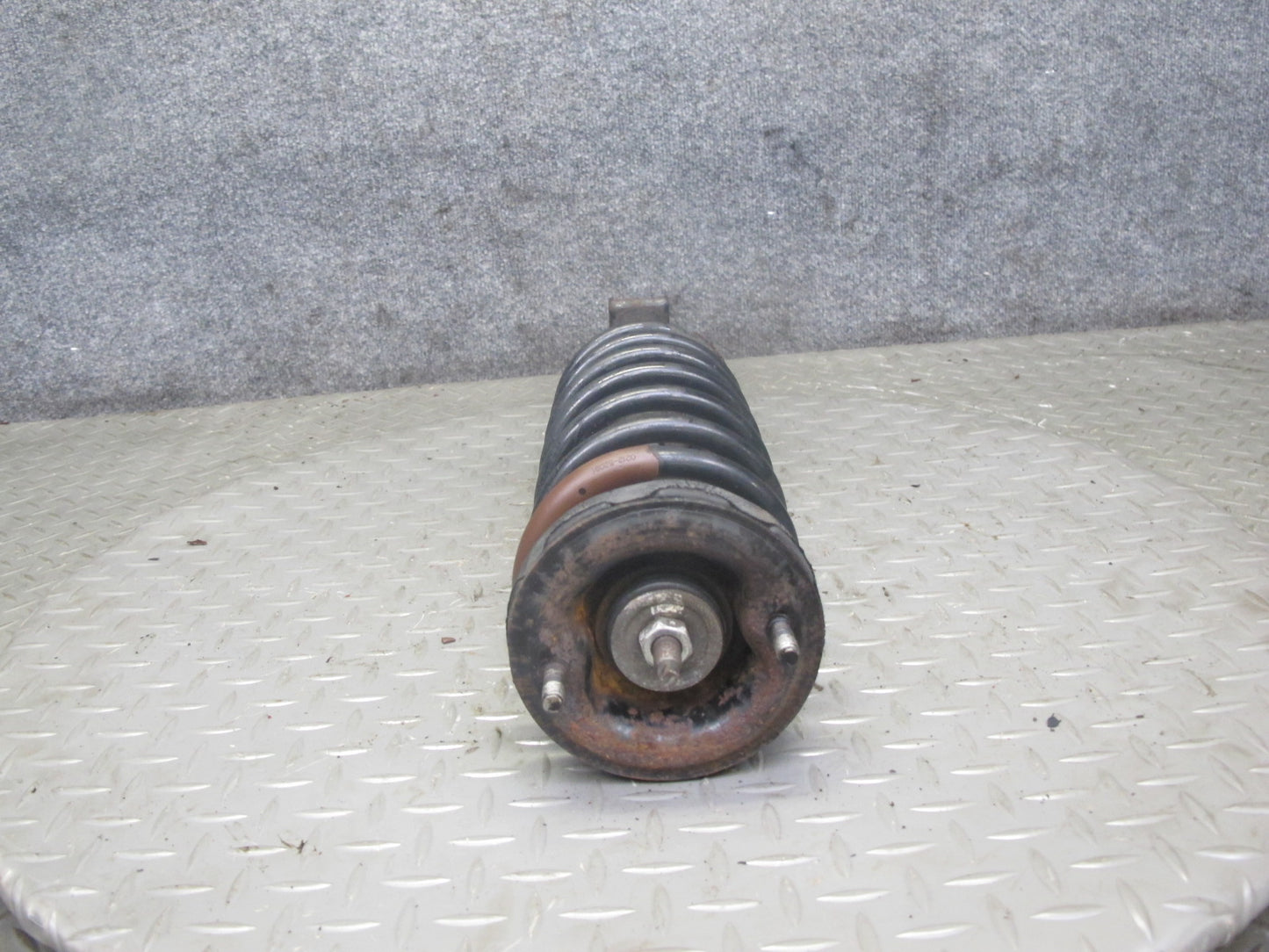 93-96 Nissan Z32 300ZX Conv NA Set of 2 Rear Strut Shock Absorber Monroe 71247