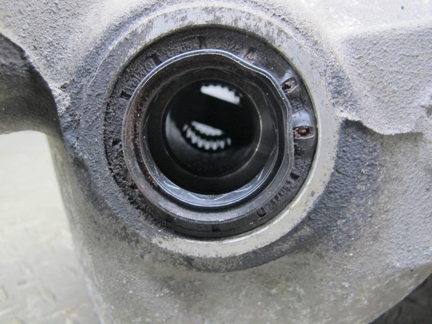 2012-2015 Range Rover Evoque L538 Rear Differential Carrier BH52-4N053-AD