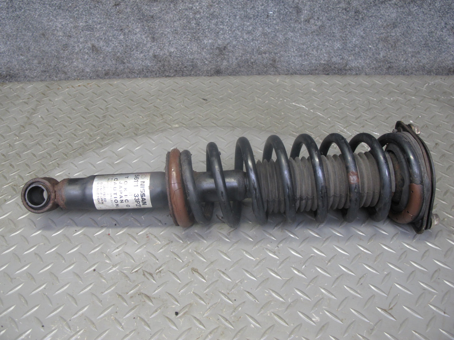 90-96 Nissan Z32 300ZX NON Turbo 2+0 Set of 2 Front Strut Shock Absorber OEM