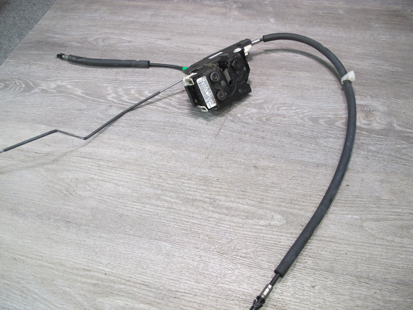2017-2020 Maserati Levante M161 Rear Left Door Lock Latch Actuator 670101186