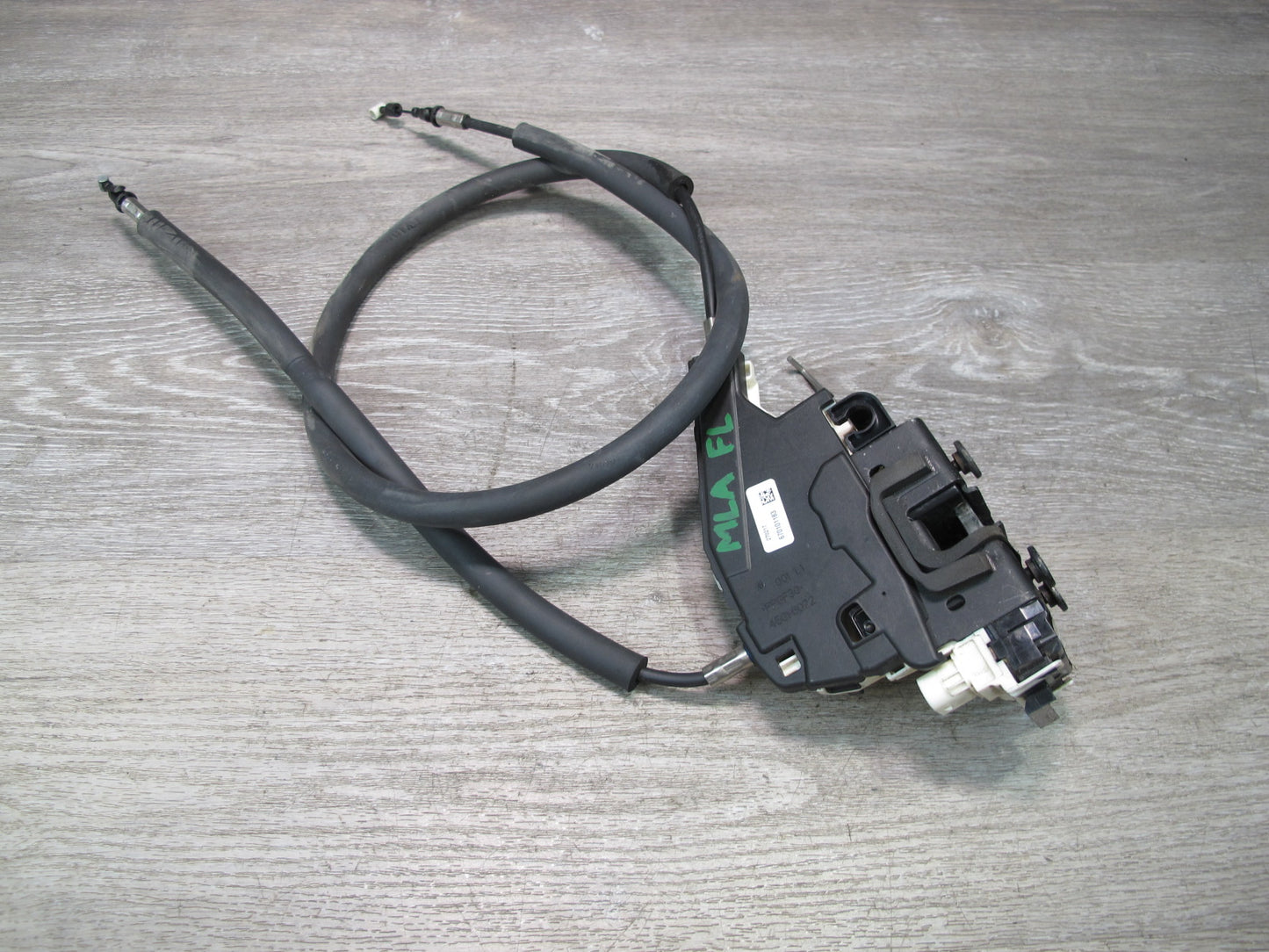 2017-2020 Maserati Levante M161 Front Left Door Lock Latch Actuator 670101183