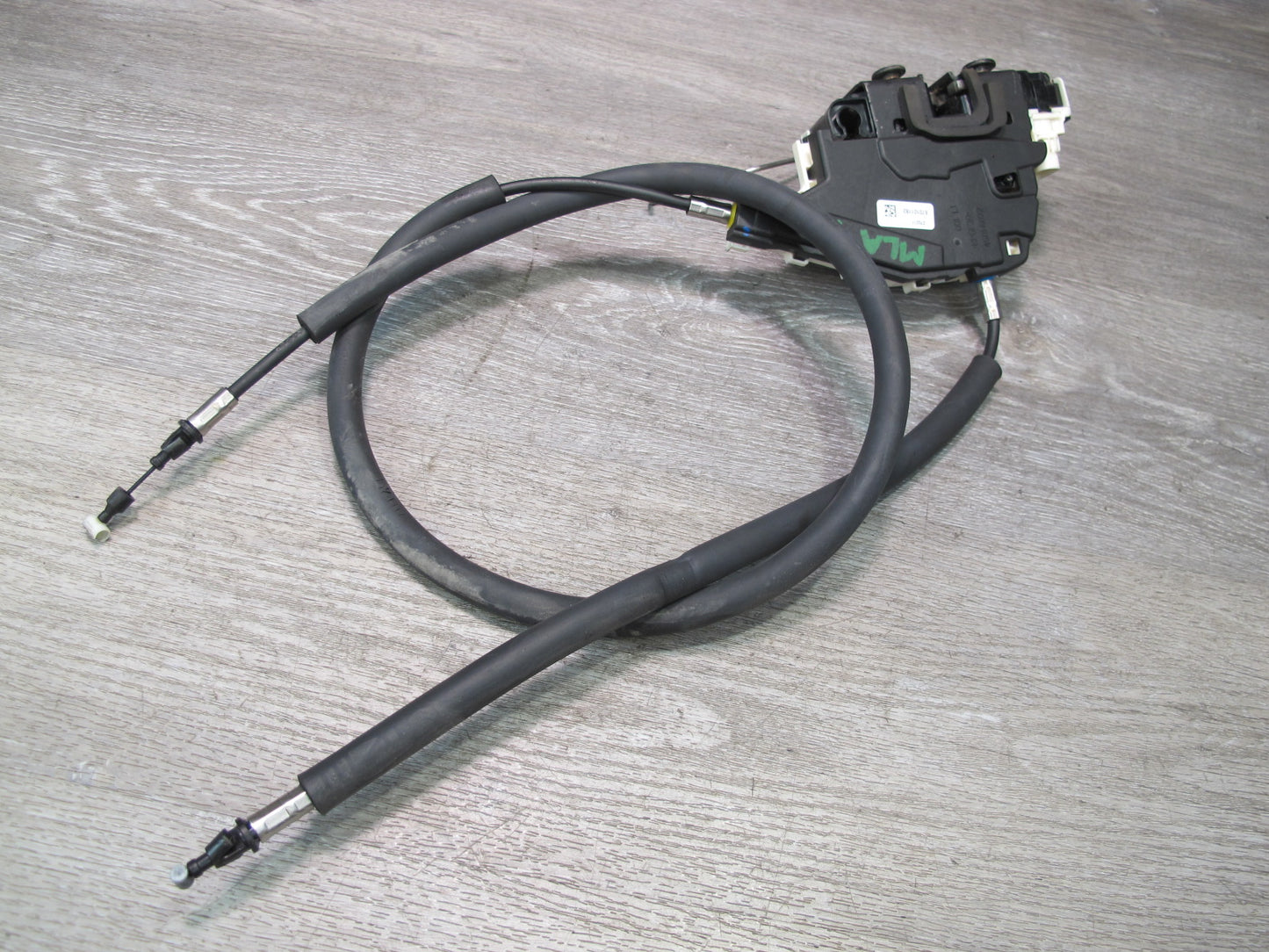 2017-2020 Maserati Levante M161 Front Left Door Lock Latch Actuator 670101183