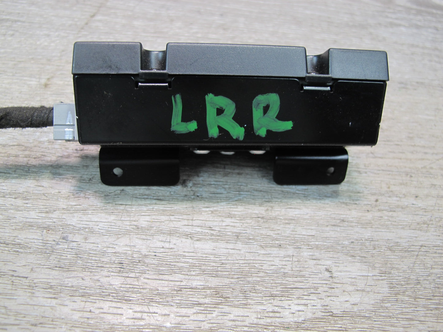 2013-2022 Land Range Rover L405 Wireless Headphones Transmitter Module