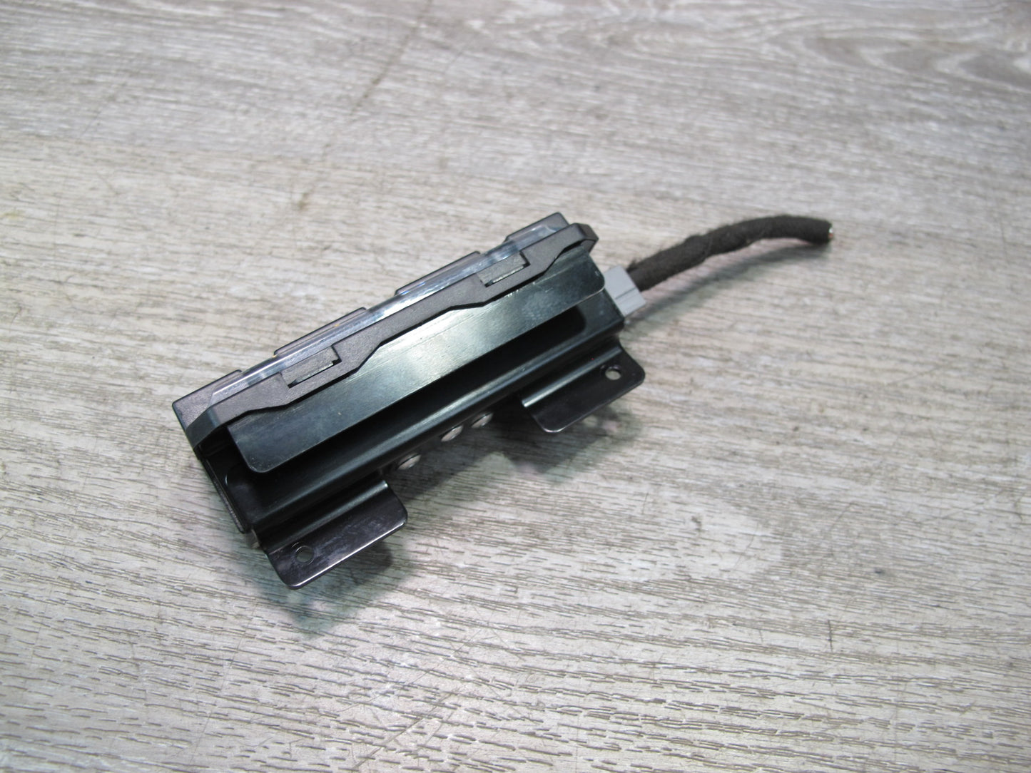 2013-2022 Land Range Rover L405 Wireless Headphones Transmitter Module