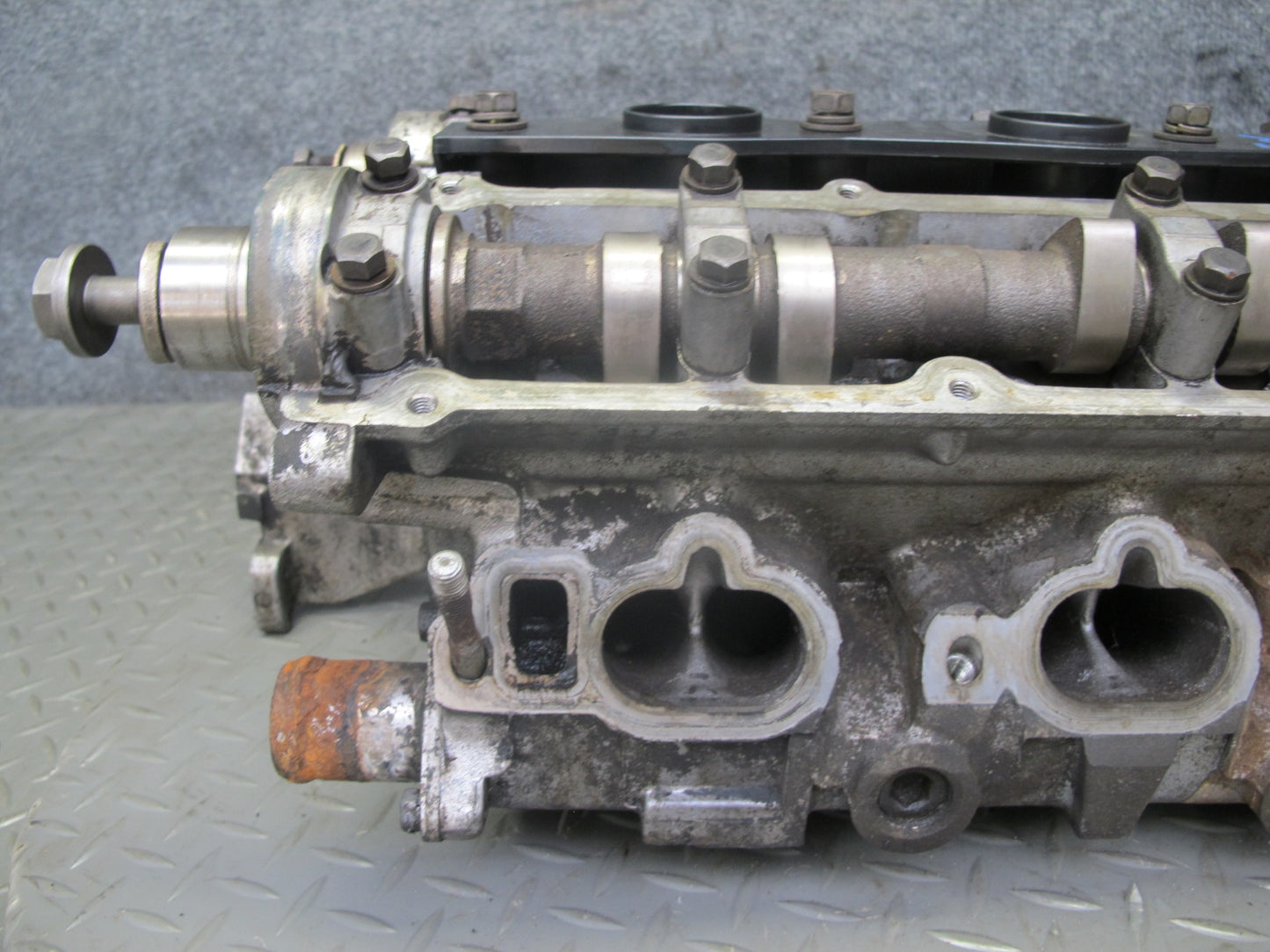 1993 Nissan Z32 300ZX VG30DE M/T Engine Right Cylinder Head w Camshafts 119K OEM