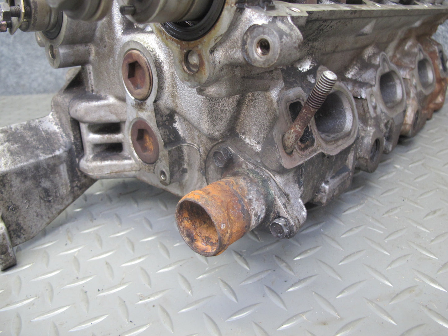 1993 Nissan Z32 300ZX VG30DE M/T Engine Right Cylinder Head w Camshafts 119K OEM