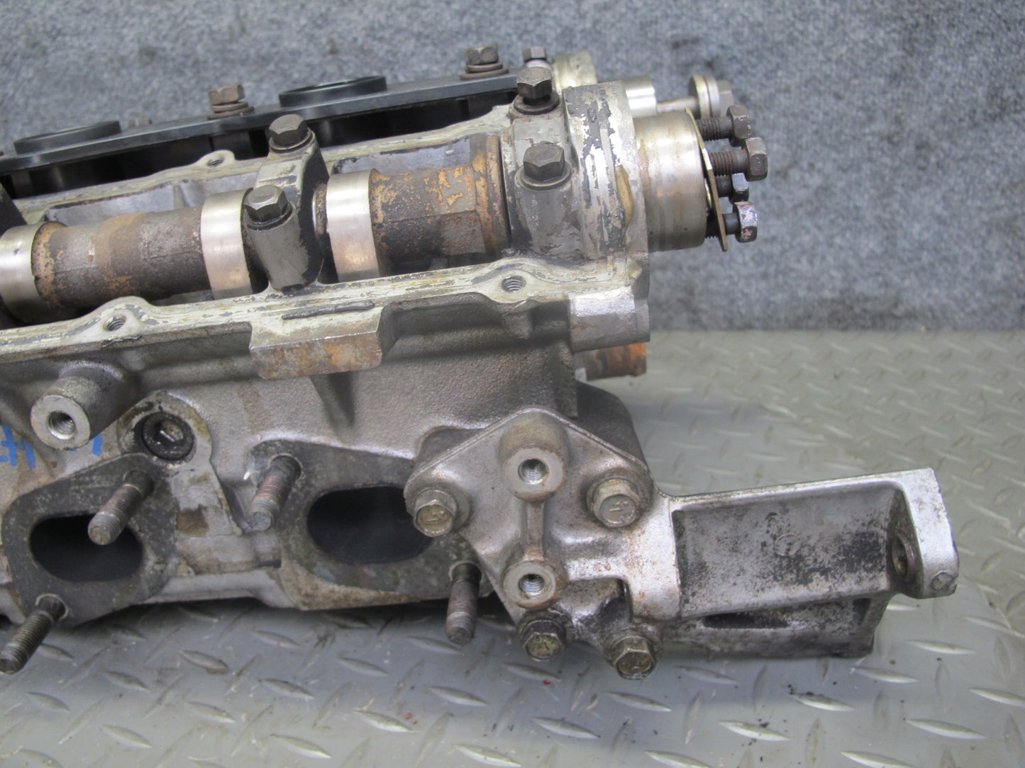 1993 Nissan Z32 300ZX VG30DE M/T Engine Right Cylinder Head w Camshafts 119K OEM