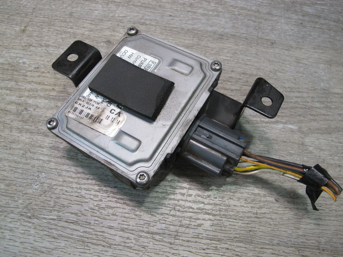 2013-2022 Land Range Rover L405 Fuel Pump Control Module CPLA-9D371-AA
