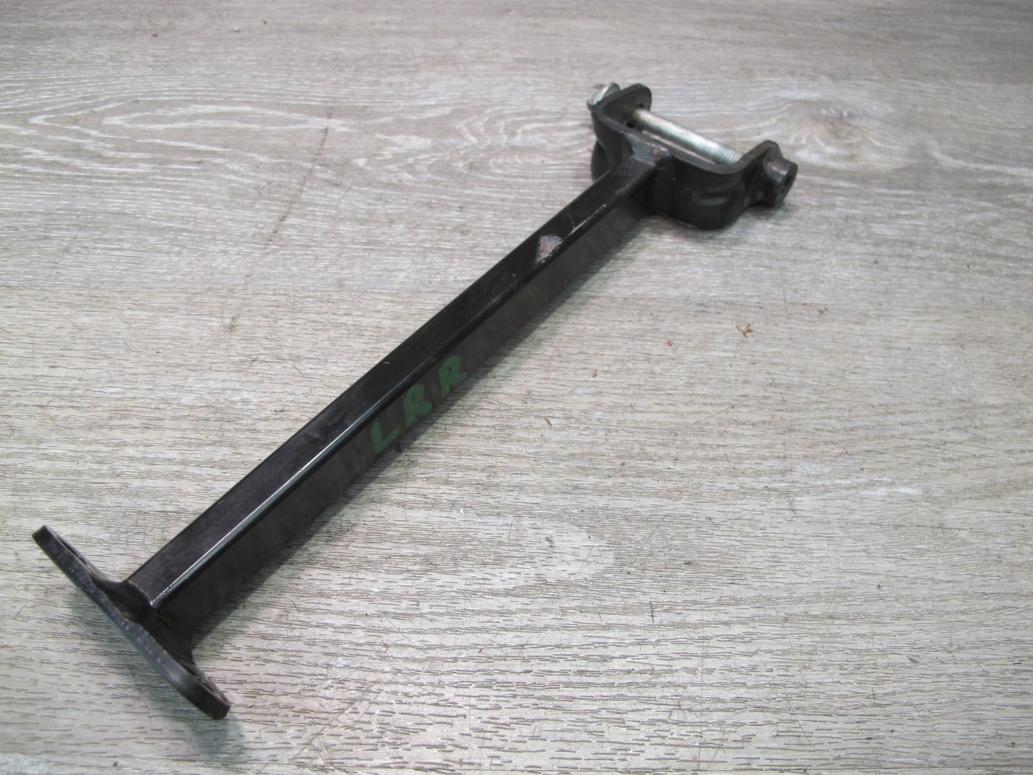 2013-2022 Land Range Rover L405 Front Axle Differential Case Arm Bracket Support