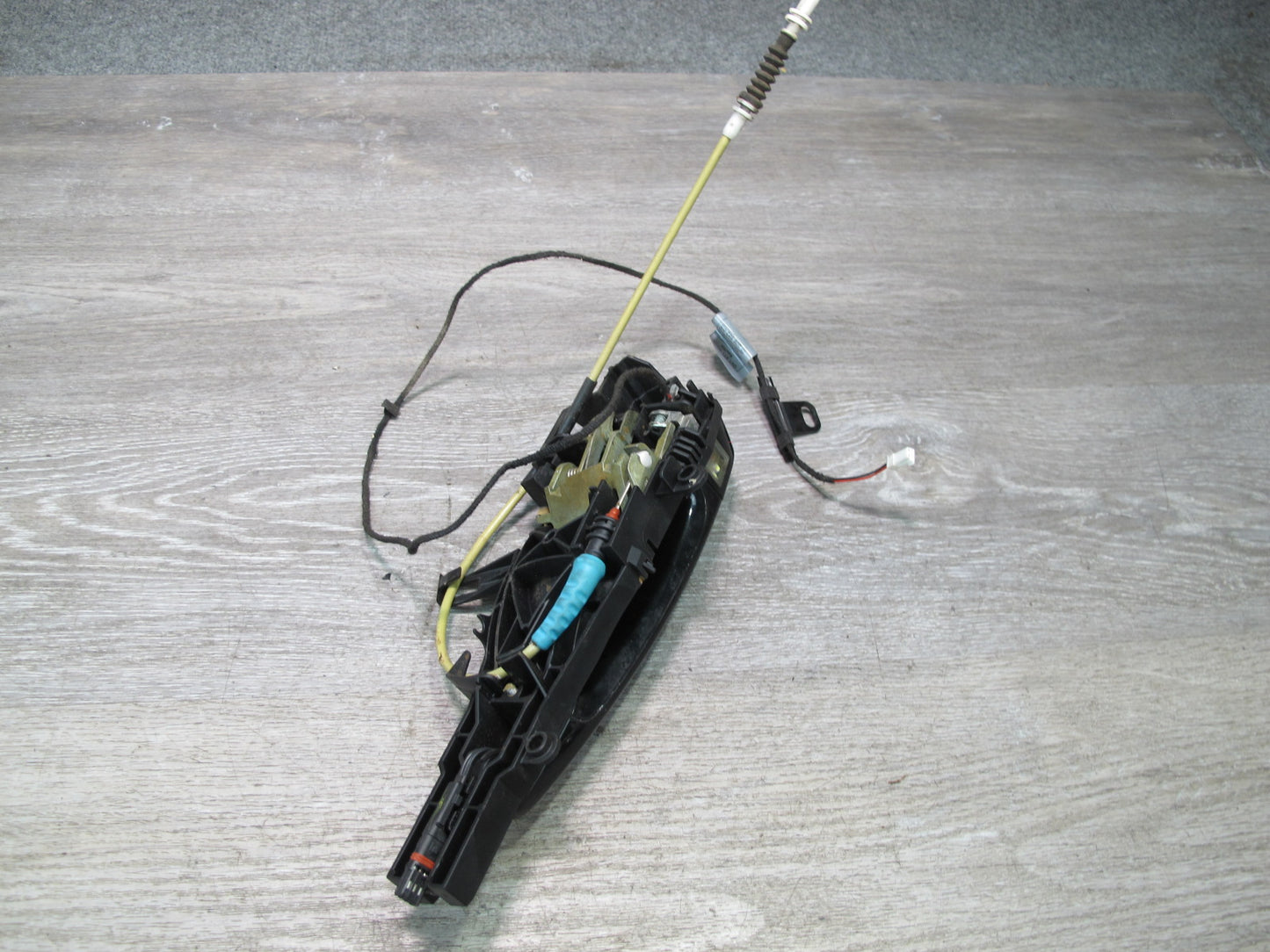 2008-2014 BMW E71 E72 X6 Front Right Door Exterior Handle w Keyless Entry
