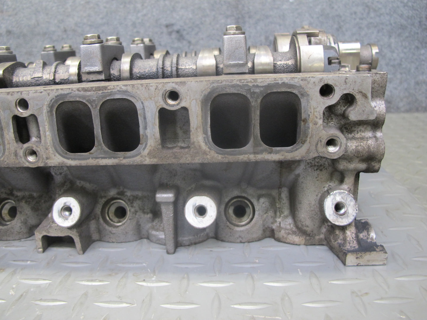 12-17 Range Rover Evoque L538 2.0L Tivct Engine Cylinder Head w Camshafts 100k